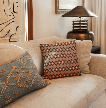Geometric Diamond Pattern Throw Pillow