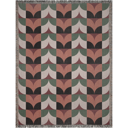 Modern Retro Scallop Woven Throw Blanket