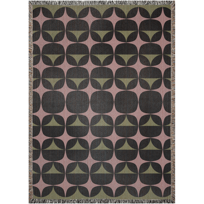 WovenBlanket_52x37-20250228102332187