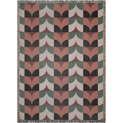 Modern Retro Scallop Woven Throw Blanket