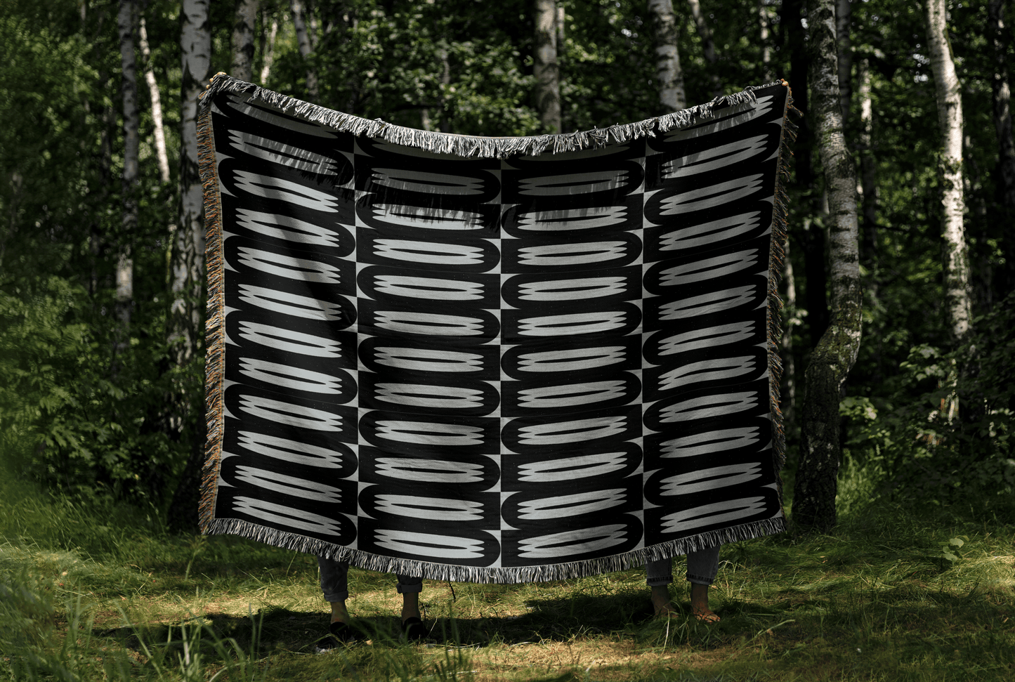 Retro Modern Woven Throw Blanket – Black & Gray Mid-Century