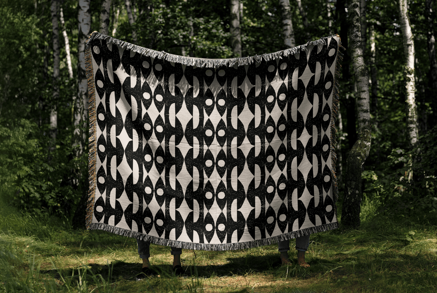 Black and White Mid-Century Woven Throw Blanket – Geometric Retro Pattern