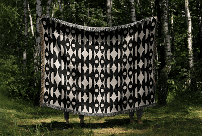 Black and White Mid-Century Woven Throw Blanket – Geometric Retro Pattern