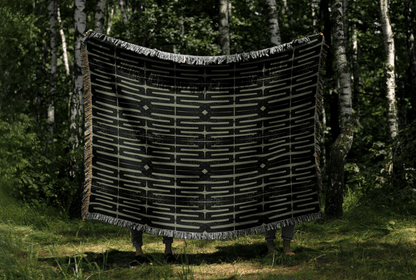Olive Green & Charcoal Woven Throw Blanket – Modern Geometric Design