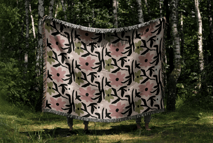 Pink and Olive Floral Woven Throw Blanket – Modern Design