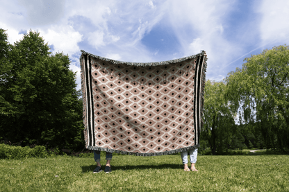 Diamond Trellis Woven Cotton Blanket in Beige and Black