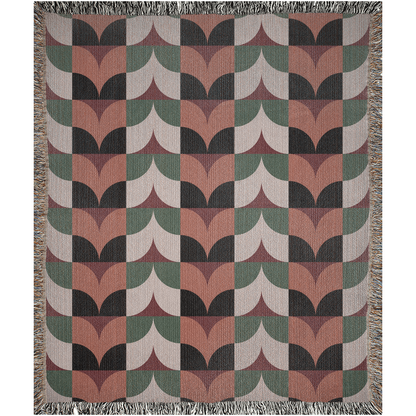 Modern Retro Scallop Woven Throw Blanket