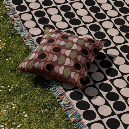 Modern Geometric Half-Moon Pattern Decorative Pillow
