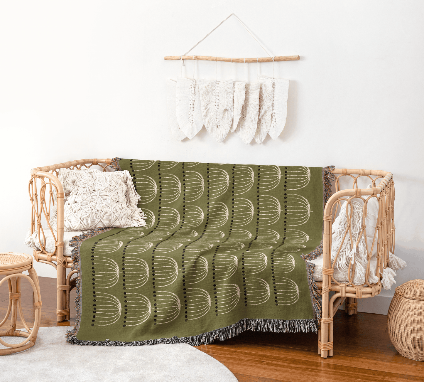 Scandi-Inspired Woven Throw Blanket – Olive Green with White