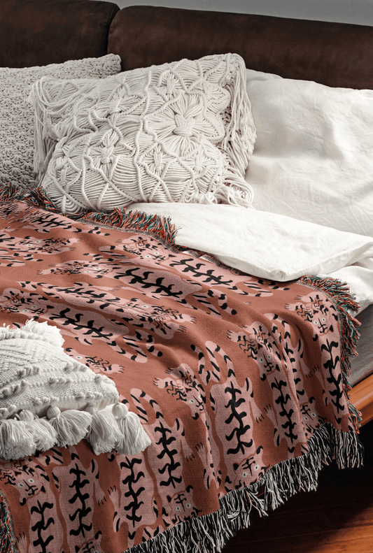 Pink Groovy Tiger Pattern Woven Cotton Throw Blankets - Taylor Bassam
