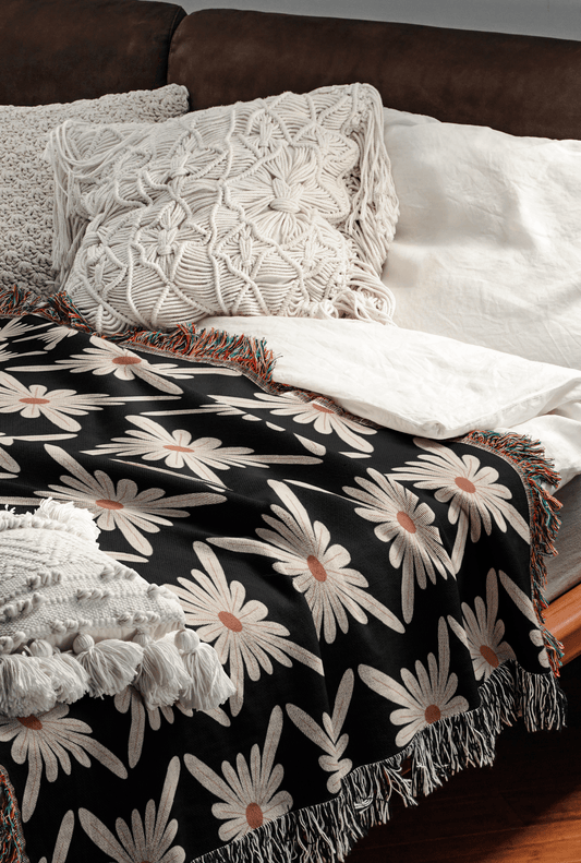 Modern Black and White Daisy Woven Cotton Throw Blankets - Taylor Bassam
