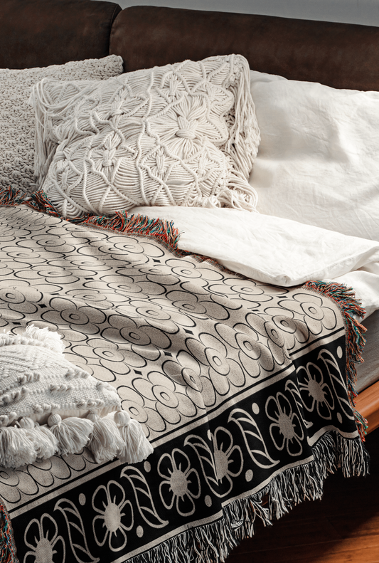 Batik Elegance: Black and Beige Woven Cotton Throw Blanket