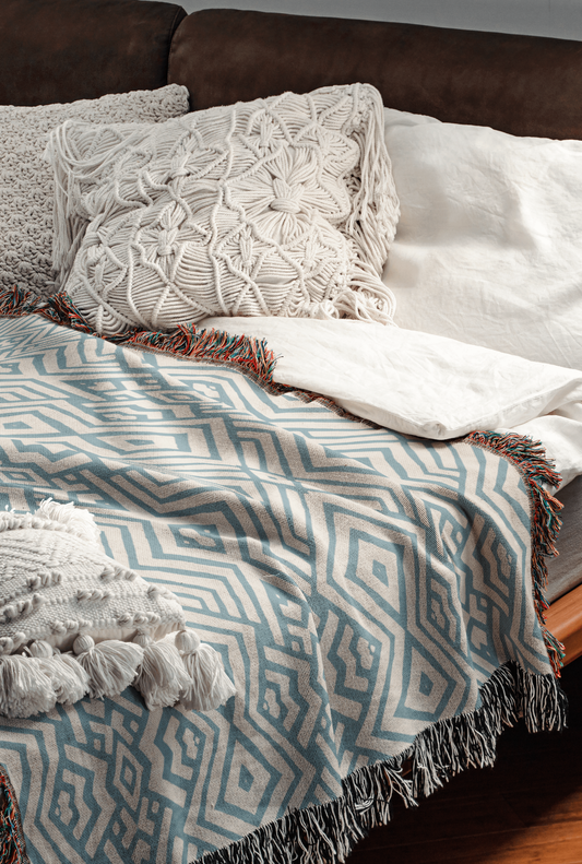Chic Blue and White Geometric Cotton Knit Throw Blanket