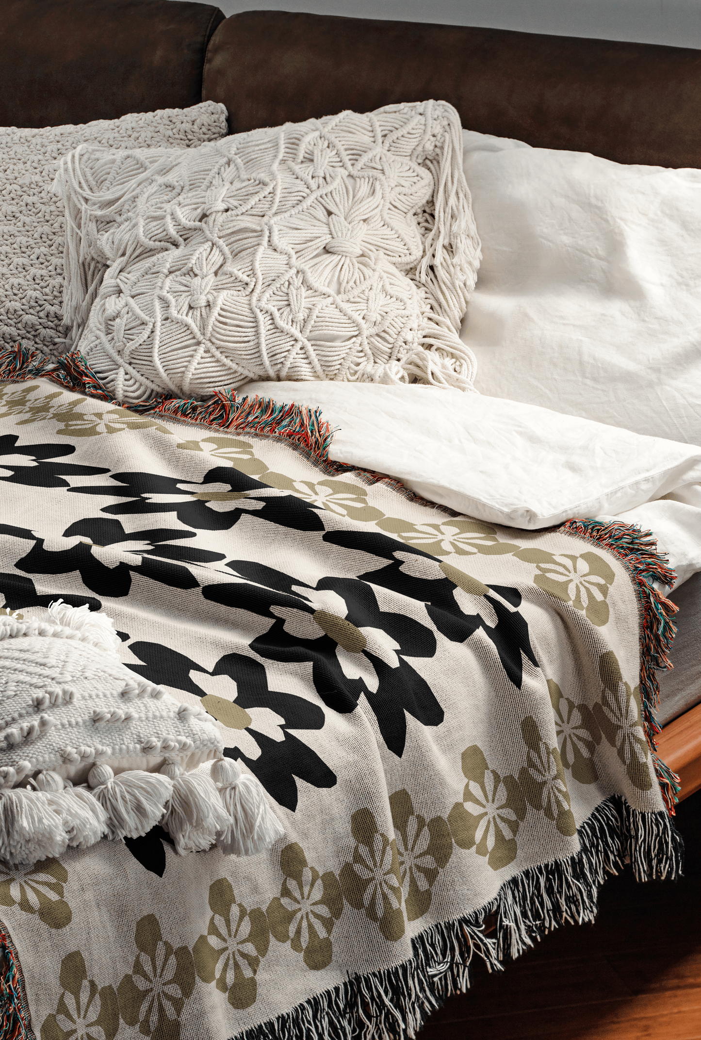 Vintage Bloom Woven Throw