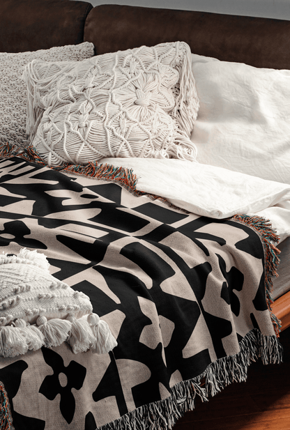 Black & Taupe Geometric Floral Pattern Woven Blanket