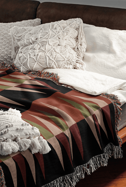 Southwestern Diamond Pattern Woven Throw Blanket