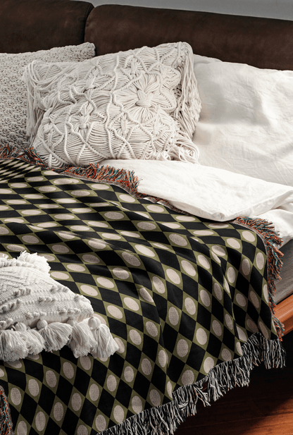 Diamond Grid Woven Throw Blanket