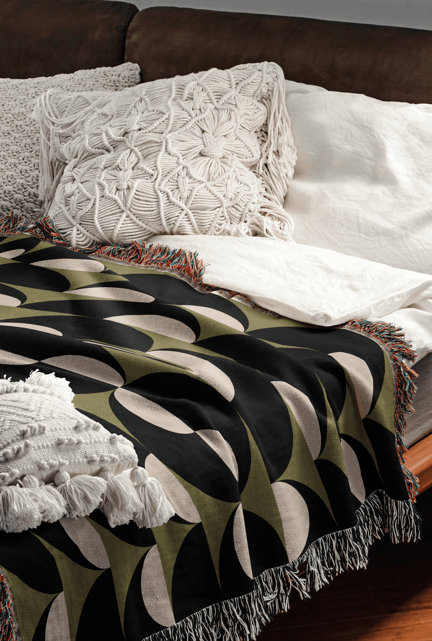 Modern Circles Geometric Woven Throw Blanket