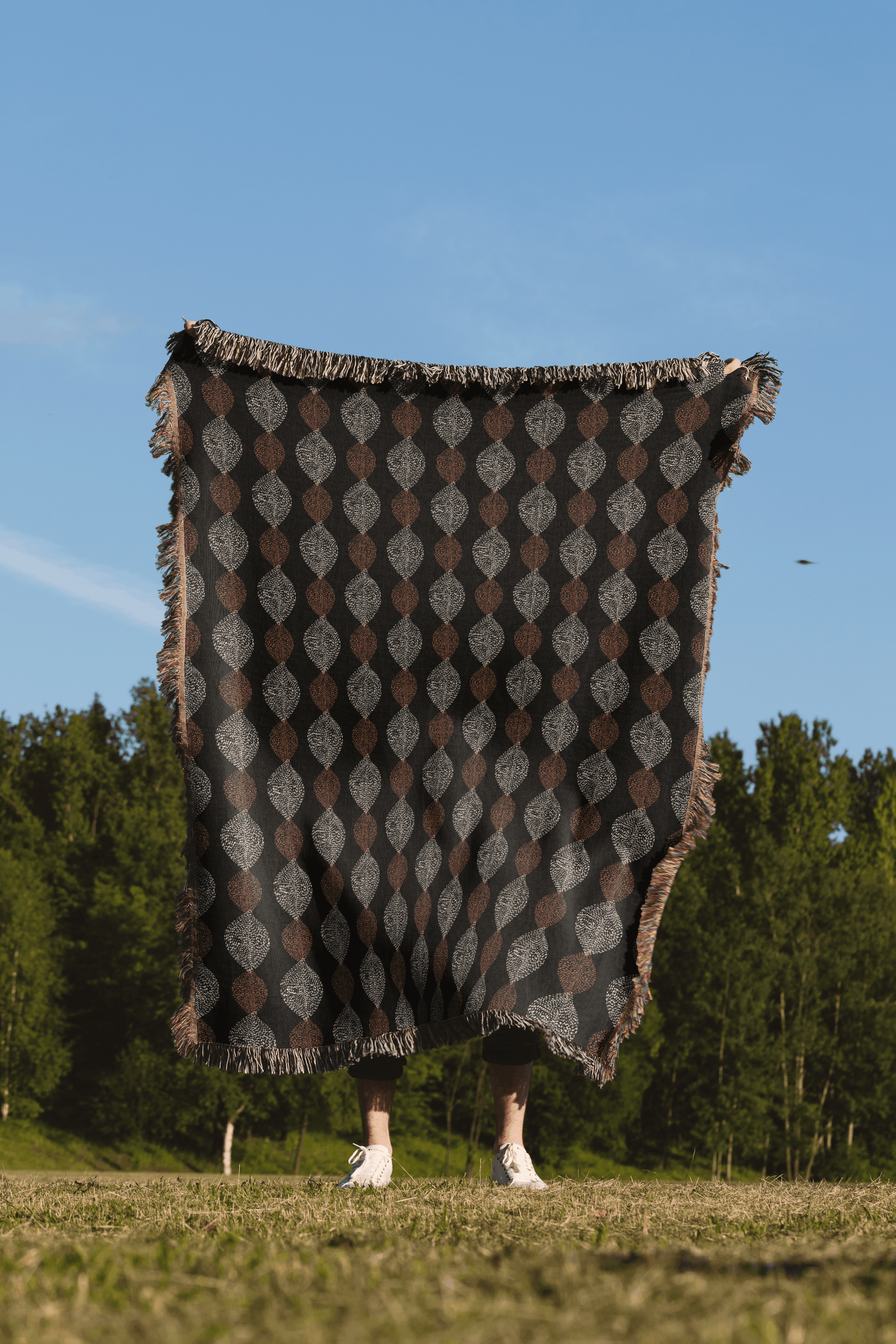 Dark Autumn Leaves Pattern Woven Cotton Throw Blankets - Taylor Bassam