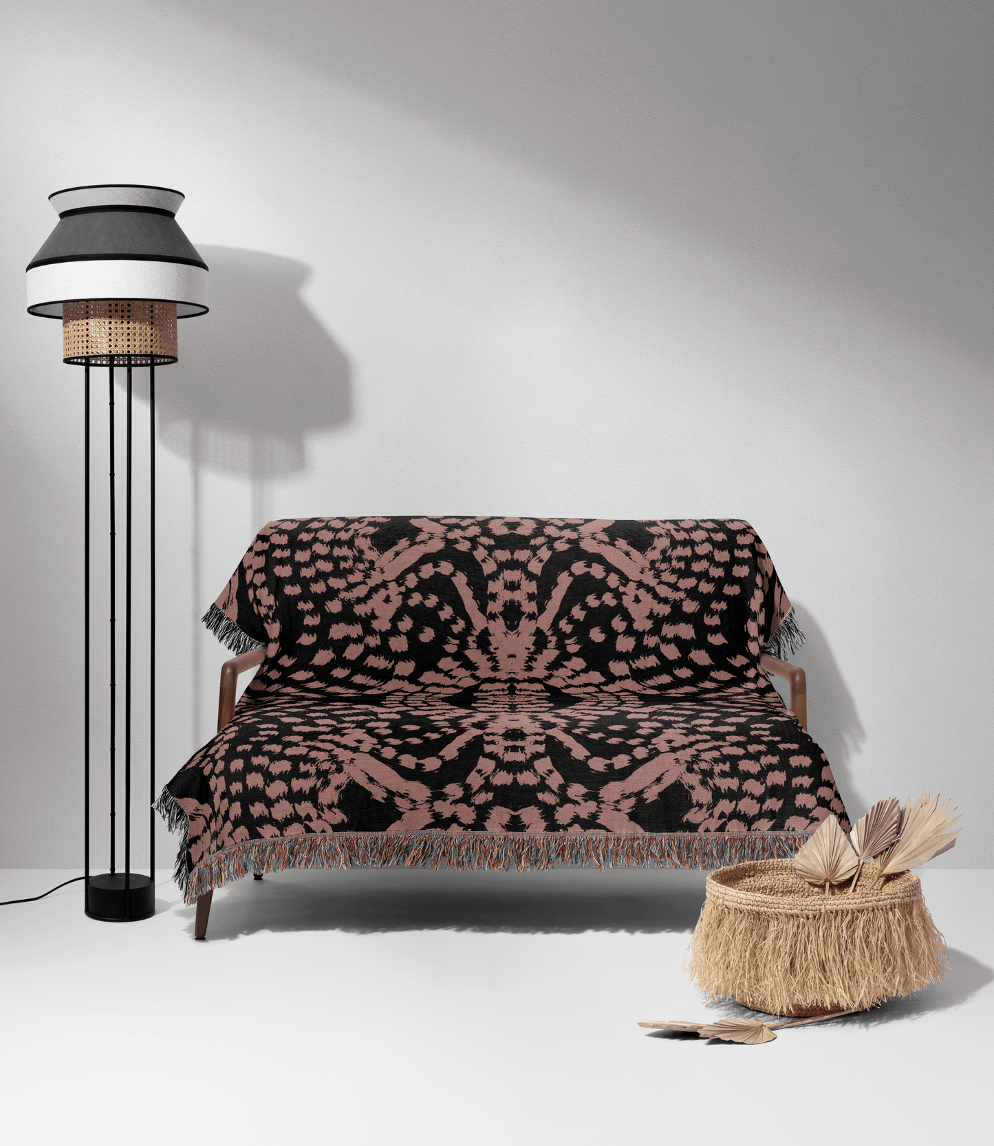 Textured Medallion Throw Blanket – Pink & Black Abstract Lace