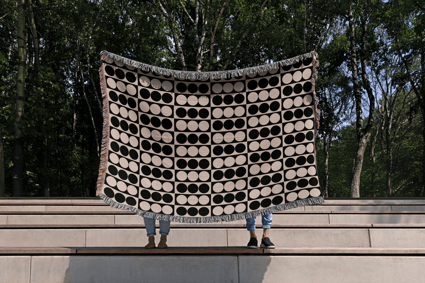 Monochrome Retro Grid Woven Throw Blanket