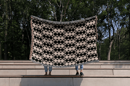 Monochrome Retro Grid Woven Throw Blanket