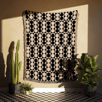 Monochrome Retro Grid Woven Throw Blanket