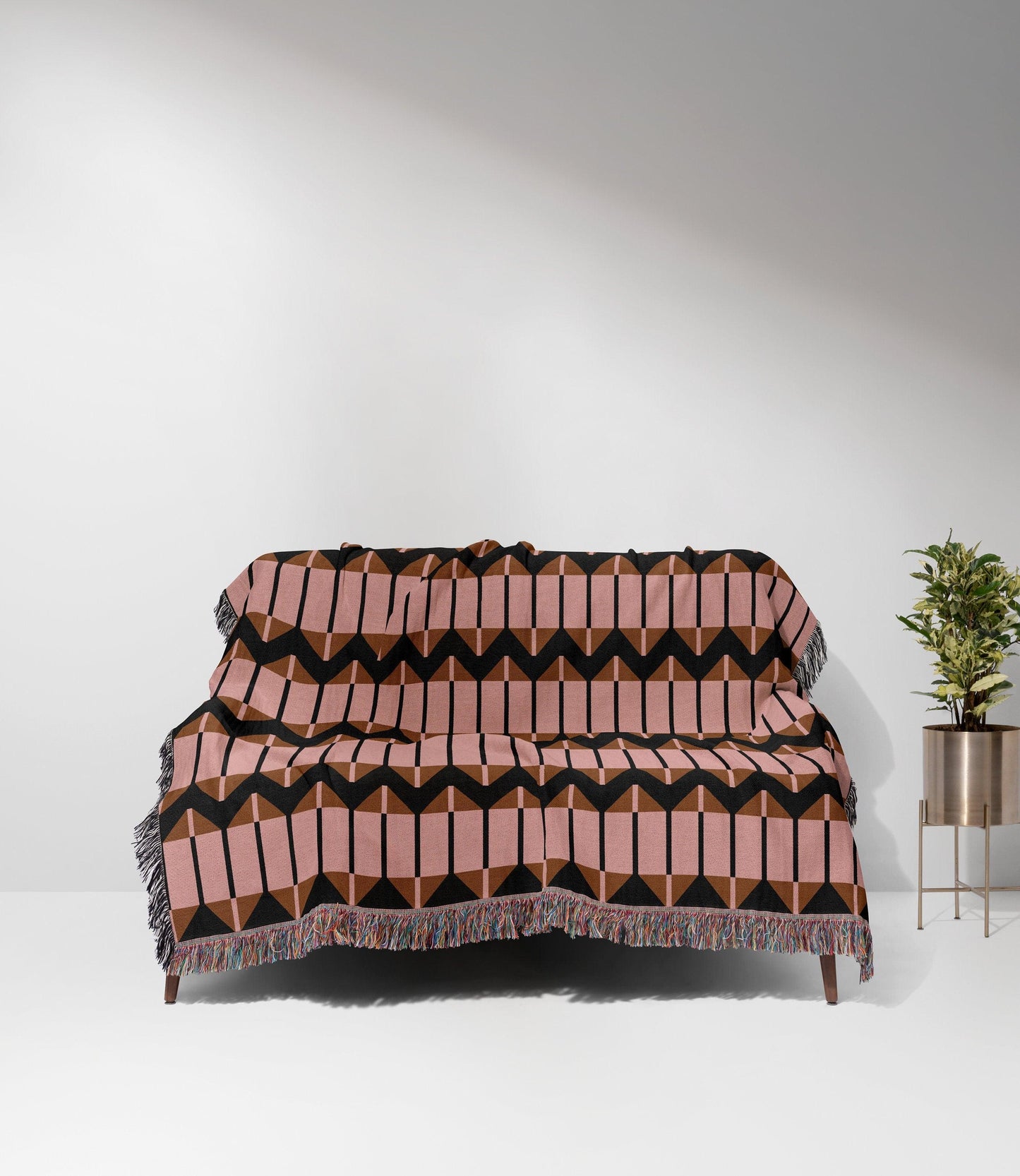 Modern Pink Brown And Black Zigzag Woven Cotton Blankets