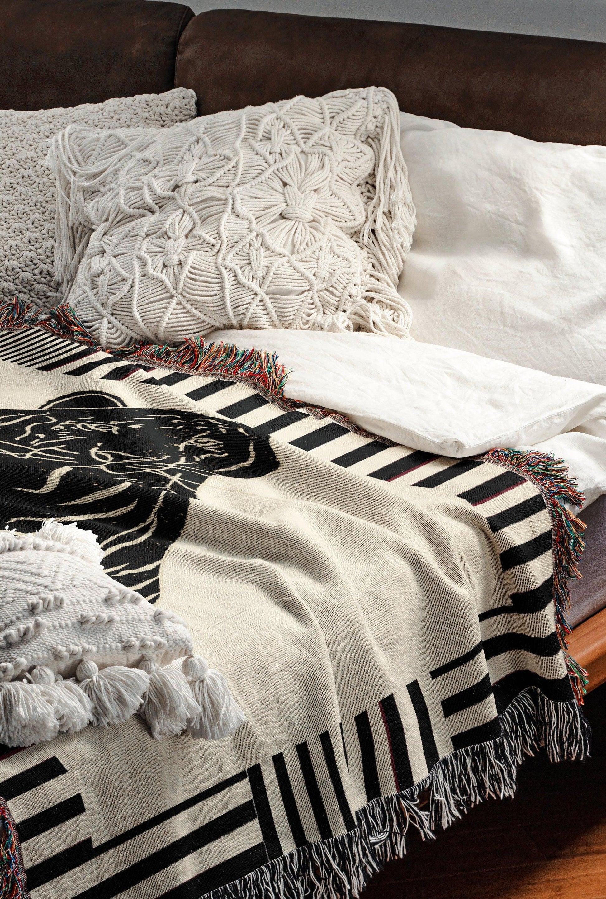 Black And White Striped Tiger Woven Blankets