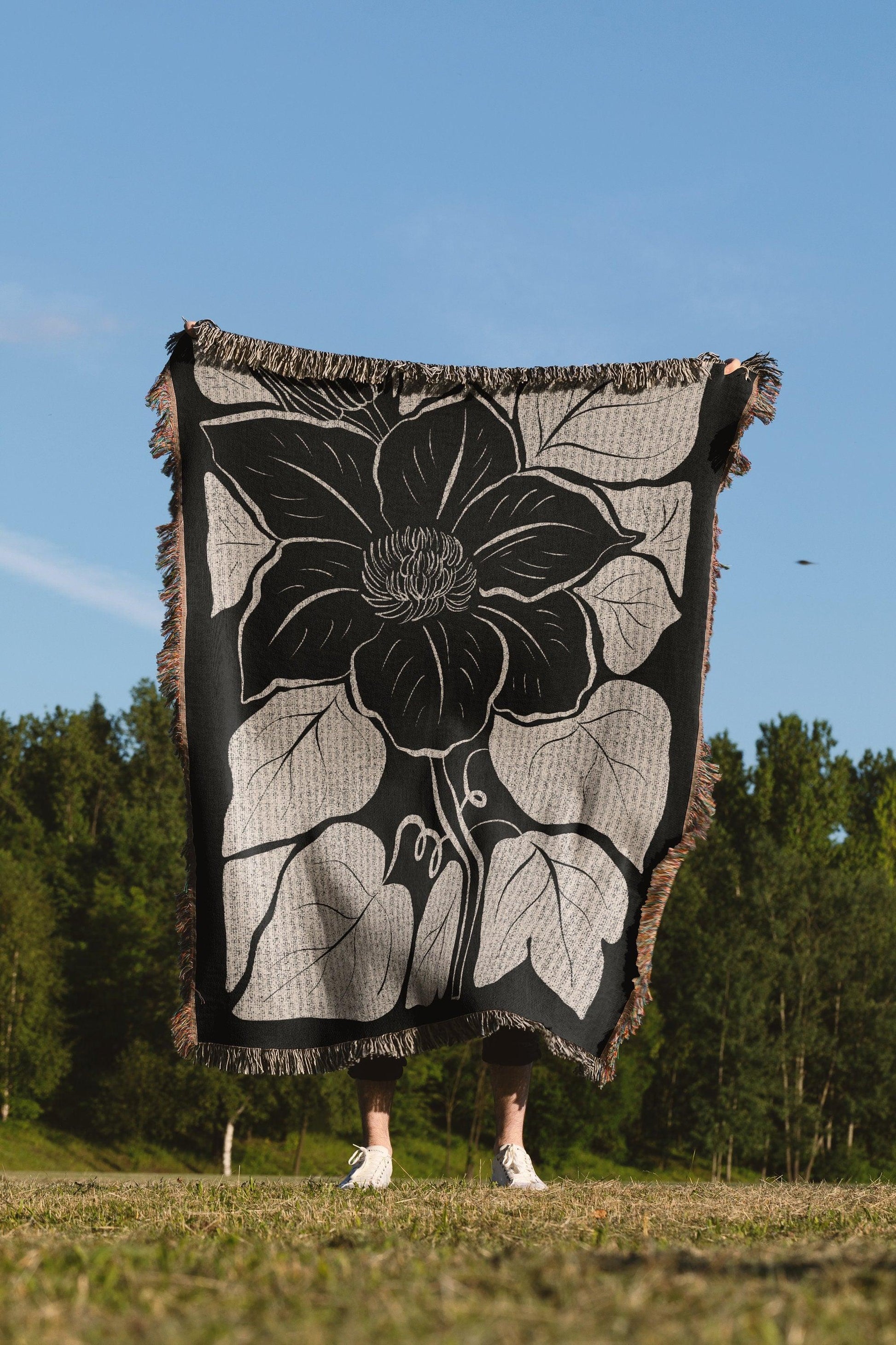 Minimalist Black Beige Flower Woven Cotton Throw Blankets