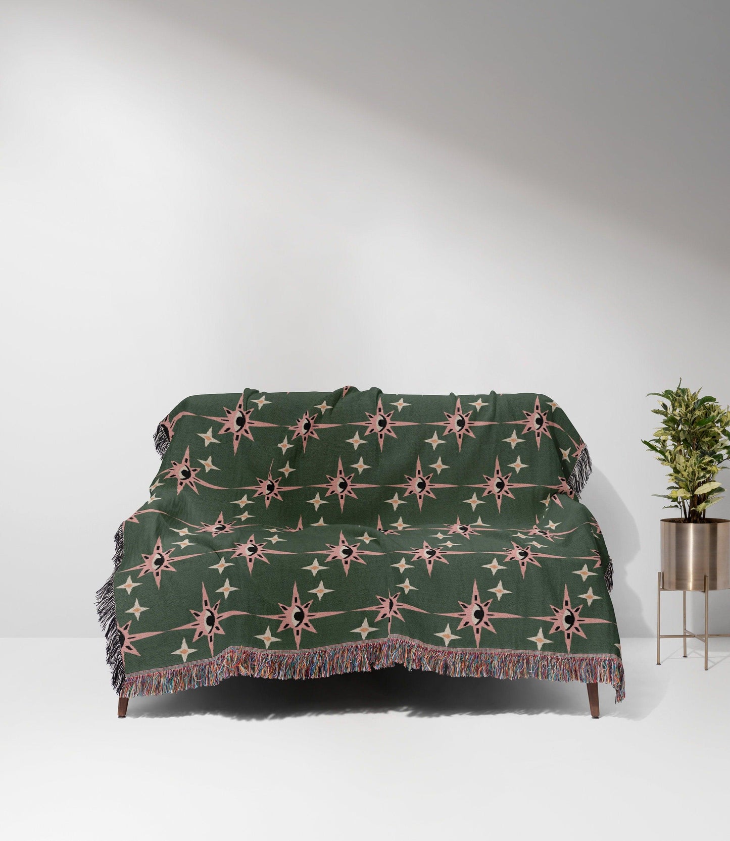 Green And Pink Esoteric Starry Eyes Woven Cotton Blankets