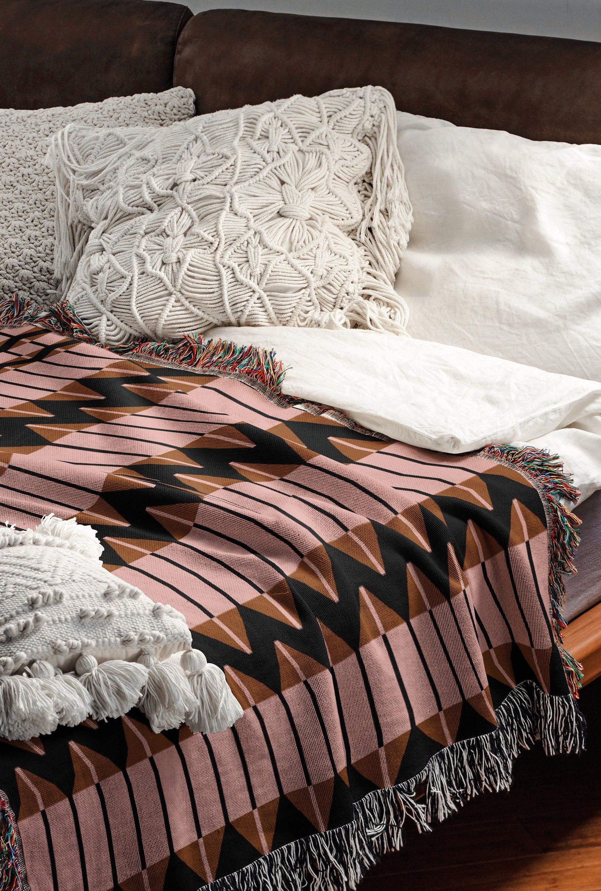 Modern Pink Brown And Black Zigzag Woven Cotton Blankets