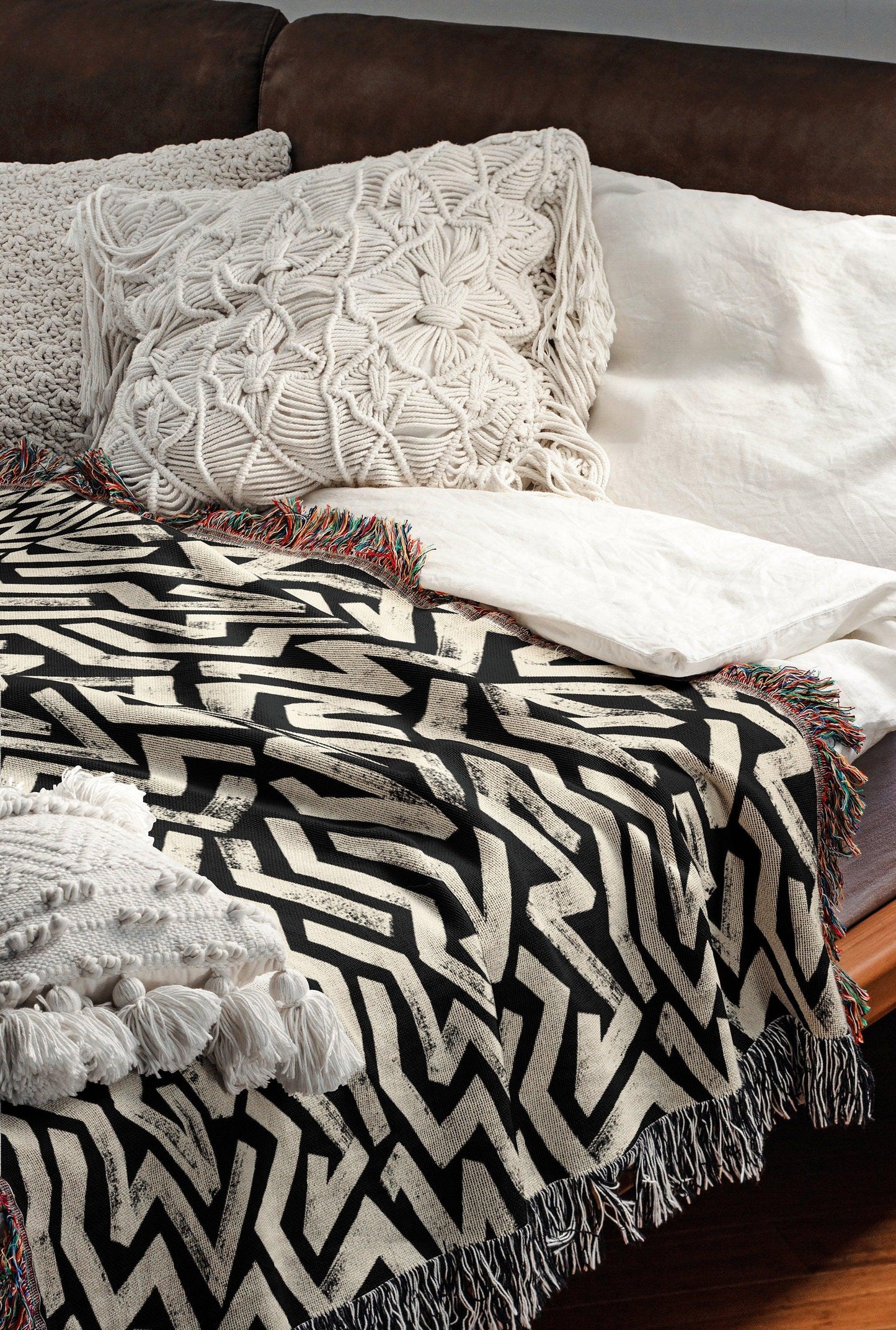 Modern Black And White Woven Blankets