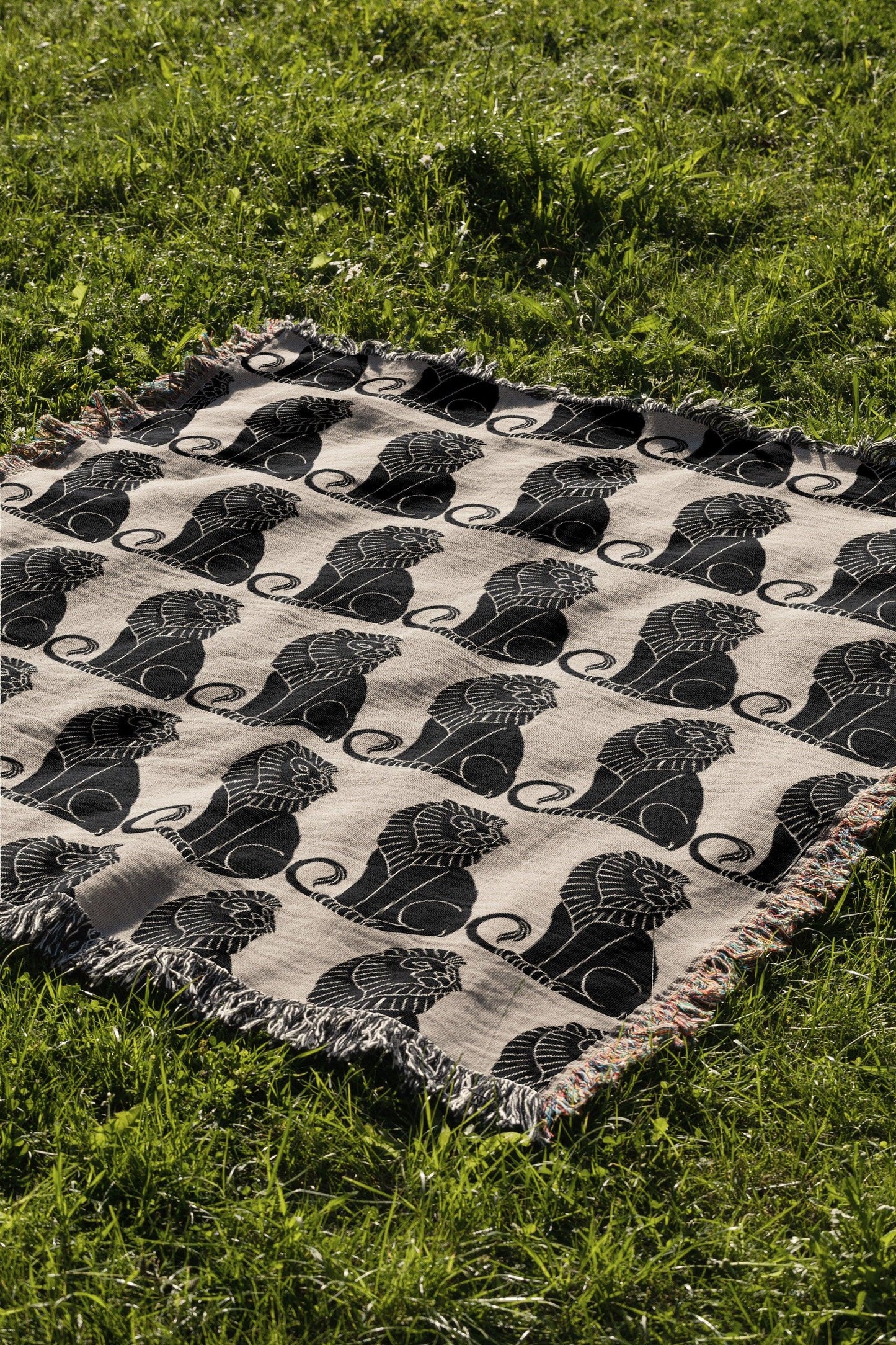 Art Deco Beige And Black Lion Woven Cotton Throw Blankets