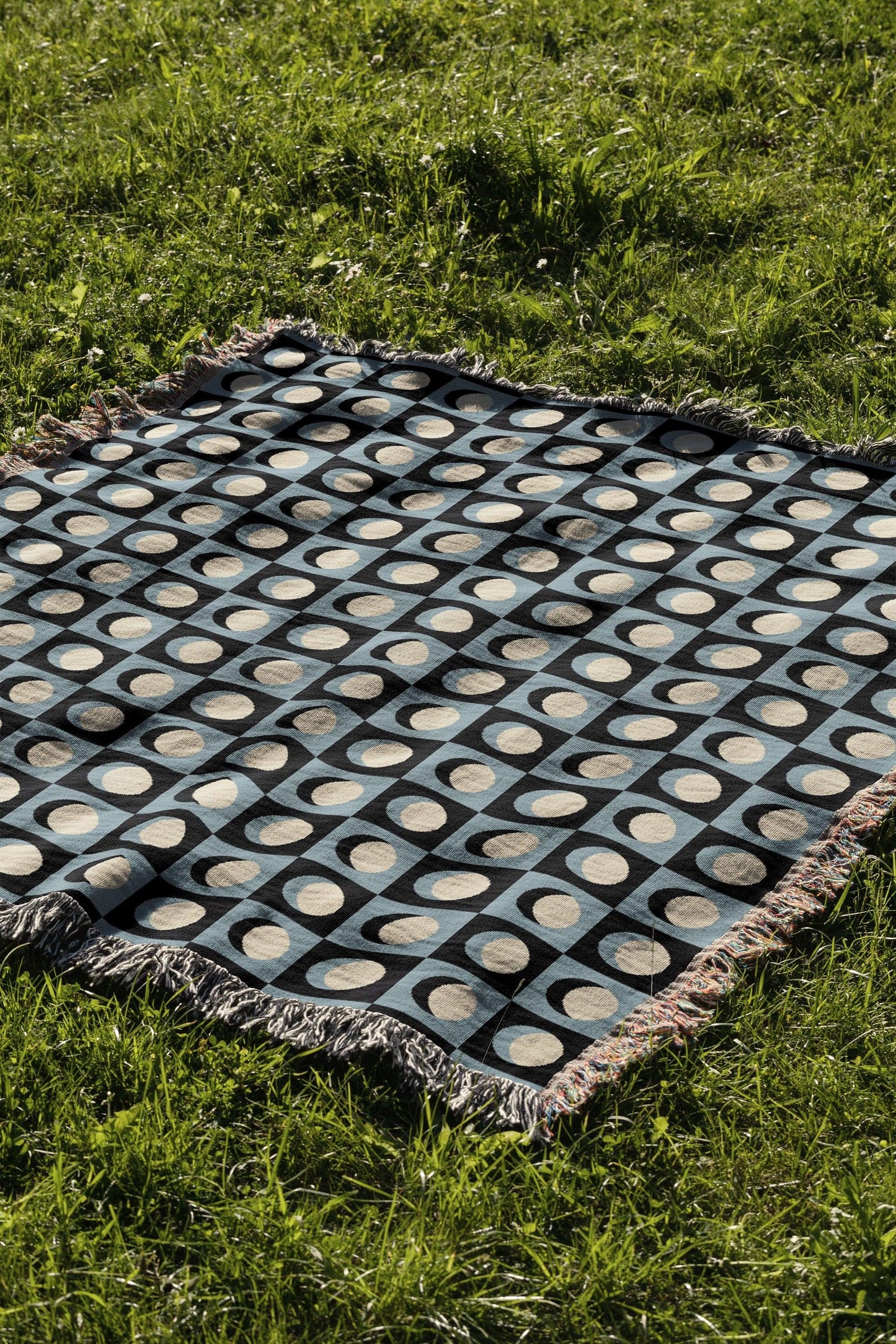 Black Blue Checker Moon Woven Cotton Throw Blankets