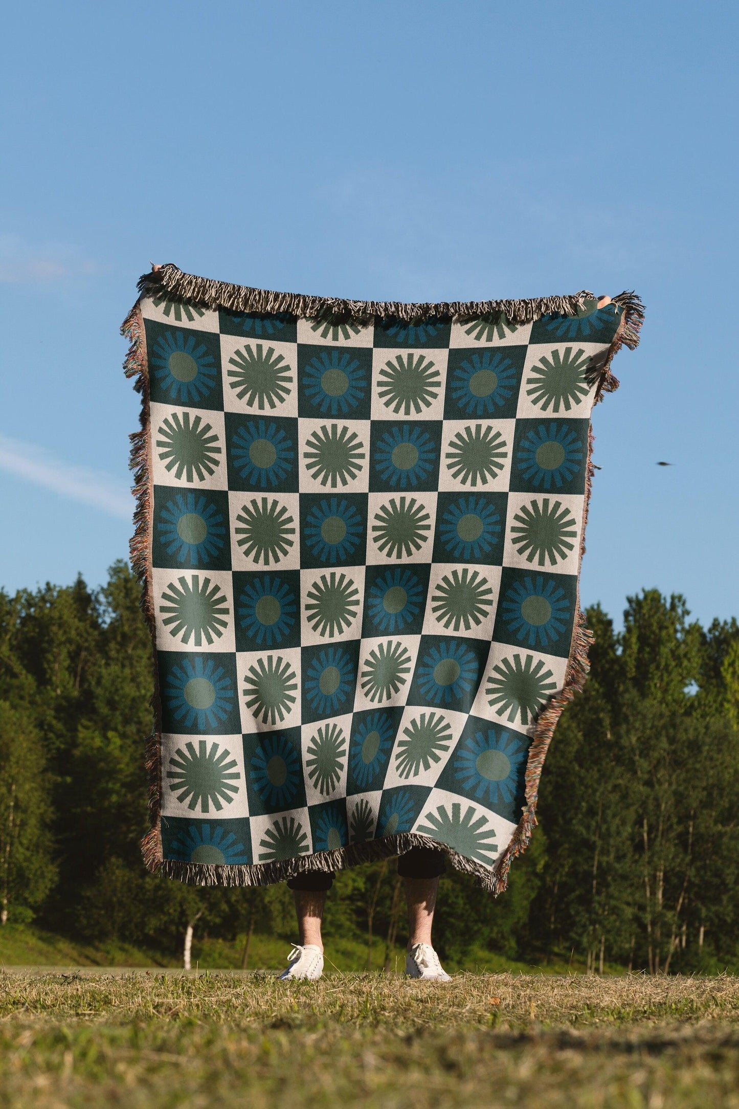 Blue Green Checker Minimalist Sun Woven Cotton Throw Blankets