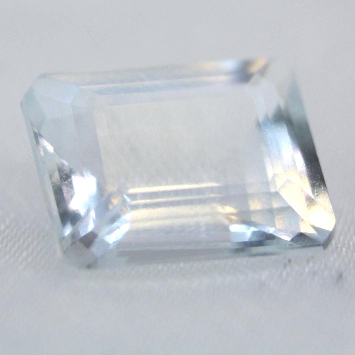 Natural Aquamarine Emerald Cut Gemstone | Certified Pale Blue Beryl (4.01 Ct)