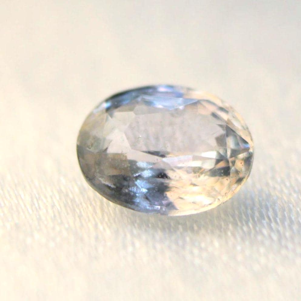 Natural Grey Sapphire Oval Gemstone | Unheated Blue Grey Corundum (1.06 Ct)