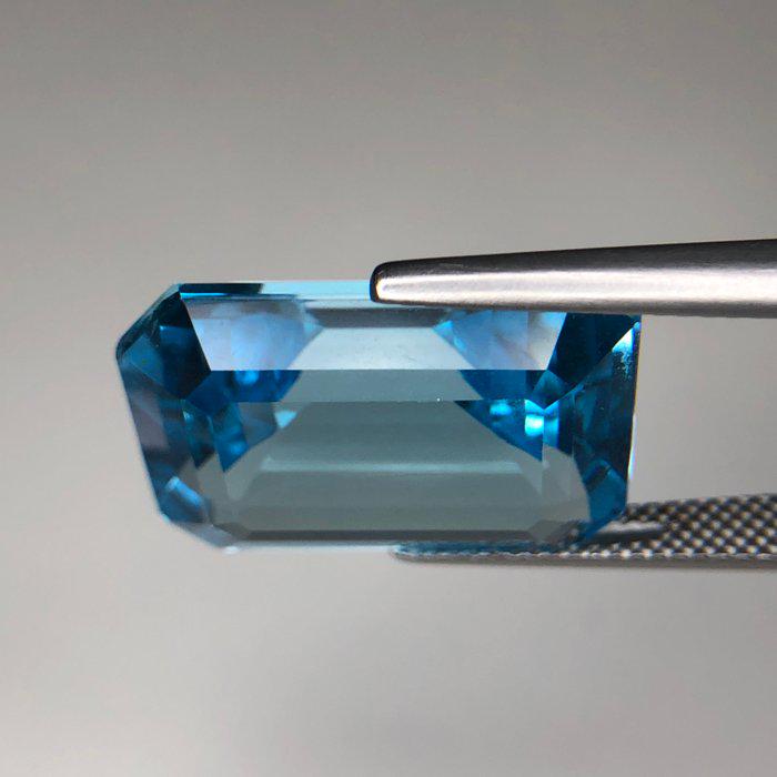 Natural Blue Topaz Gemstone | Emerald Cut 24.91 Ct Certified Loose Stone