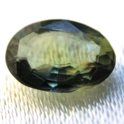 Natural Green Sapphire Oval Gemstone | Unheated Teal Corundum (1.03 Ct, IGI Certified)