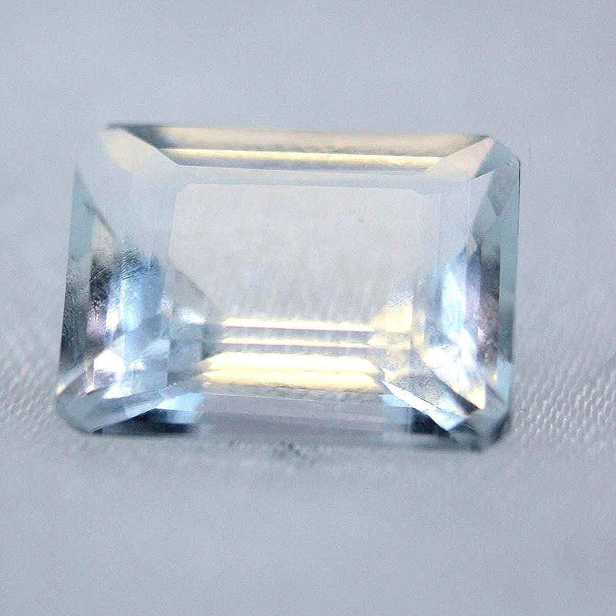 Natural Aquamarine Emerald Cut Gemstone | Certified Pale Blue Beryl (4.01 Ct)