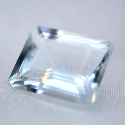 Natural Aquamarine Emerald Cut Gemstone | Certified Pale Blue Beryl (4.01 Ct)