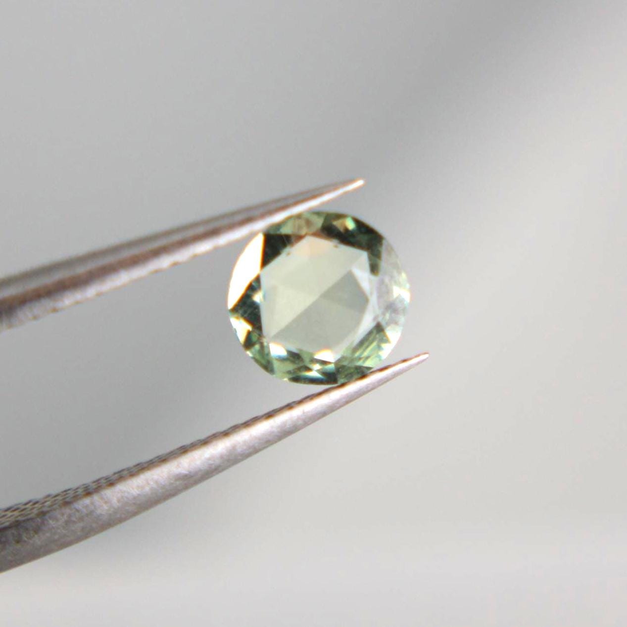 Unheated Montana Sapphire 0.50 ct Green Round Faceted Gemstone | American Mined Collector Stone
