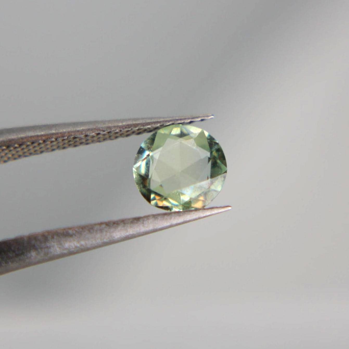Unheated Montana Sapphire 0.50 ct Green Round Faceted Gemstone | American Mined Collector Stone