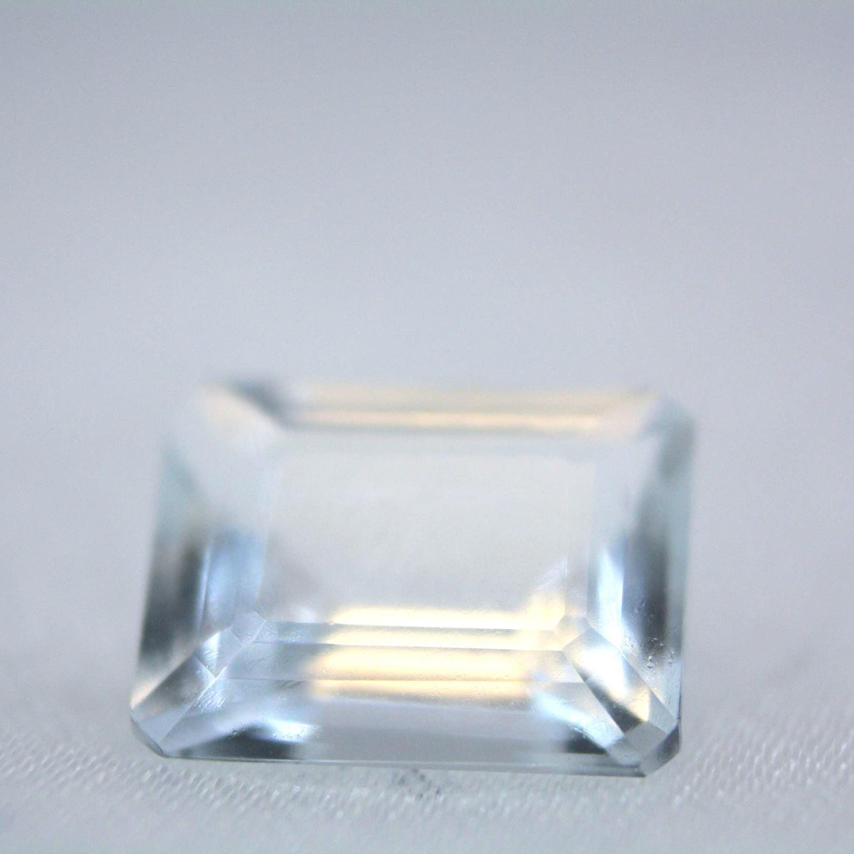 Natural Aquamarine Emerald Cut Gemstone | Certified Pale Blue Beryl (4.01 Ct)