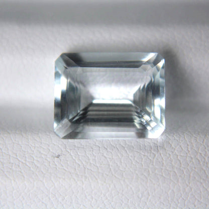 Natural Aquamarine Emerald Cut Gemstone | Certified Pale Blue Beryl (4.01 Ct)