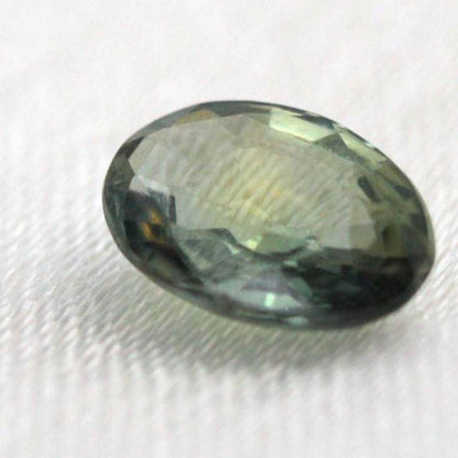 Natural Green Sapphire Oval Gemstone | Unheated Teal Corundum (1.03 Ct, IGI Certified)