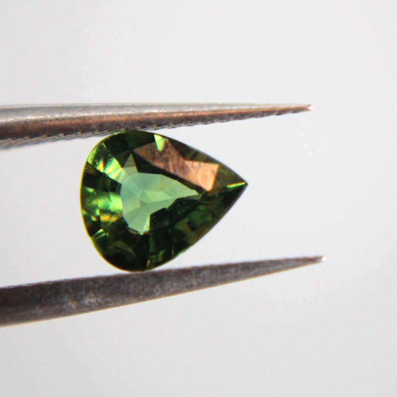 Natural Pear Cut Green Sapphire Gemstone | 0.90 Ct Teal Corundum (IGI Certified)