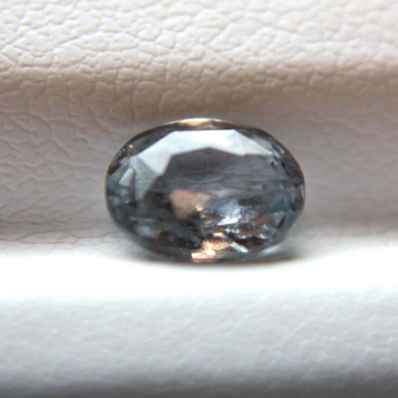 Natural Grey Sapphire Oval Gemstone | Unheated Blue Grey Corundum (1.06 Ct)