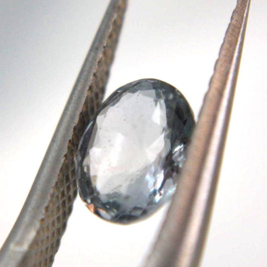 Natural Grey Sapphire Oval Gemstone | Unheated Blue Grey Corundum (1.06 Ct)